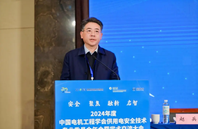 1748596316146956.png 24-25011GF505418.png